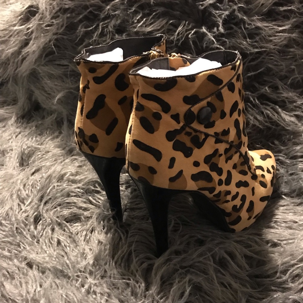 JustFab Booties - Picture 3 of 6